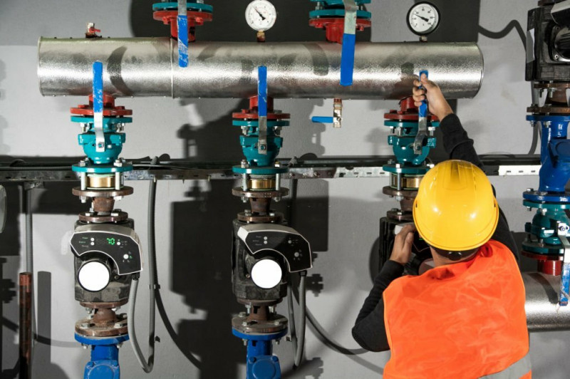 img Instal.lacions d'aigua industrials